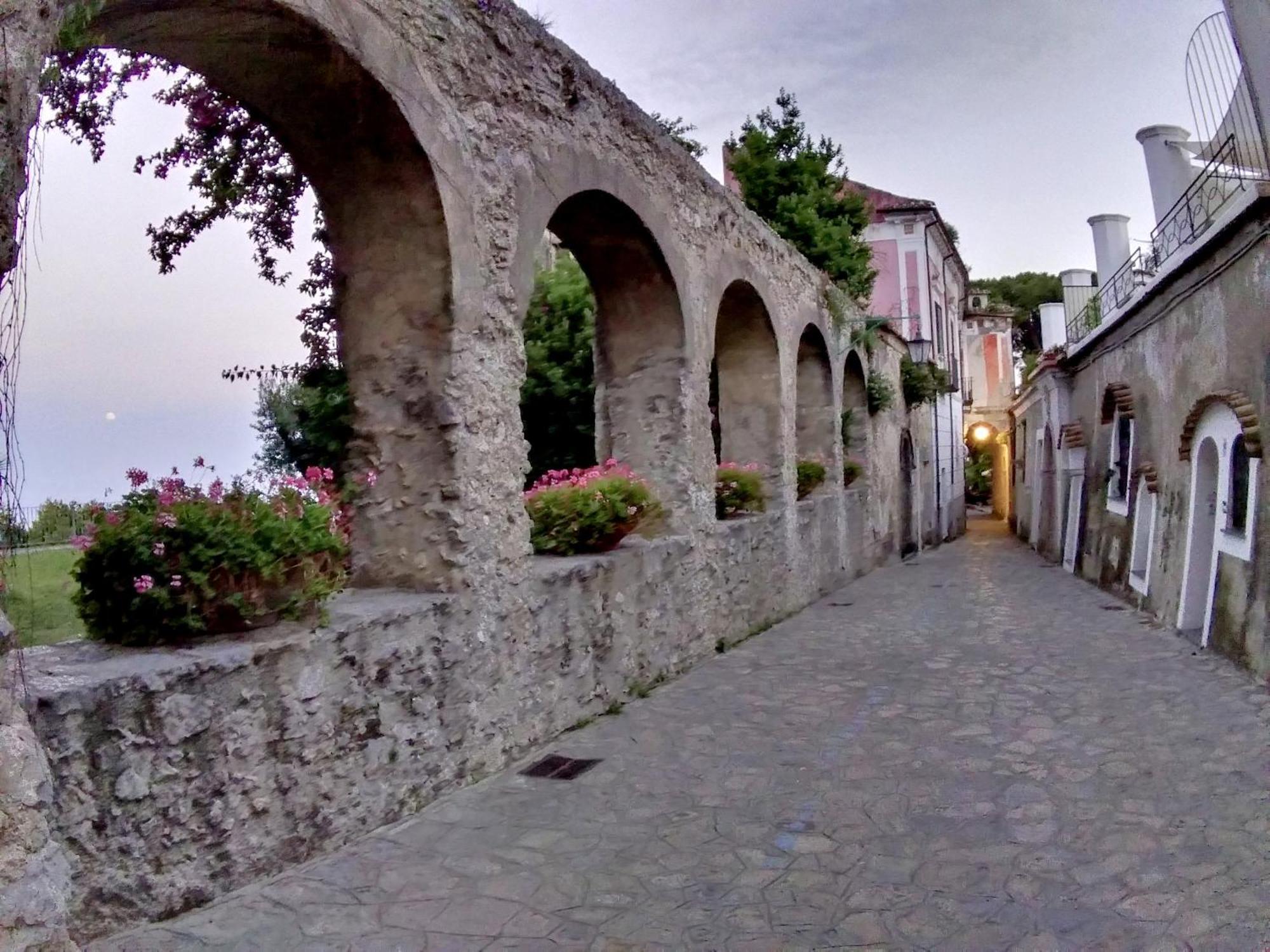 Casa Vacanze O'Mulin Ravello Via Fiume 2 Incrocio Pontone Exterior photo
